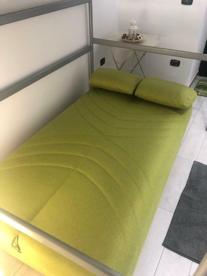 נאפולי Hamlet Appartment מראה חיצוני תמונה