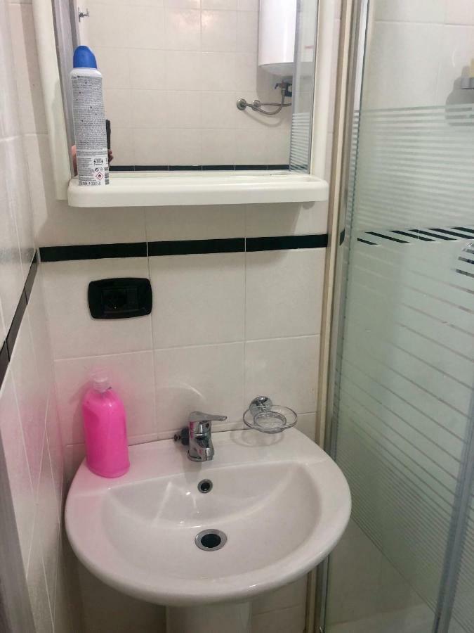 נאפולי Hamlet Appartment מראה חיצוני תמונה